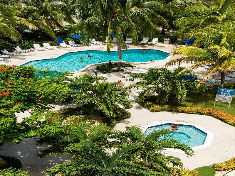 Hampton By Hilton Grand Cayman Seven Mile Beach George Town Eksteriør billede