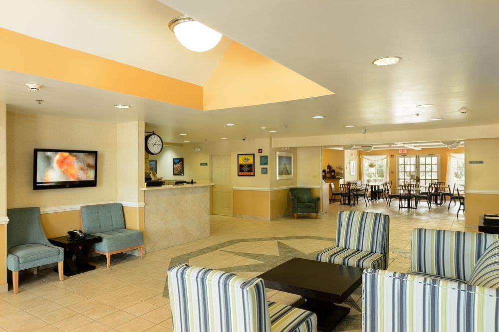Hampton By Hilton Grand Cayman Seven Mile Beach George Town Eksteriør billede
